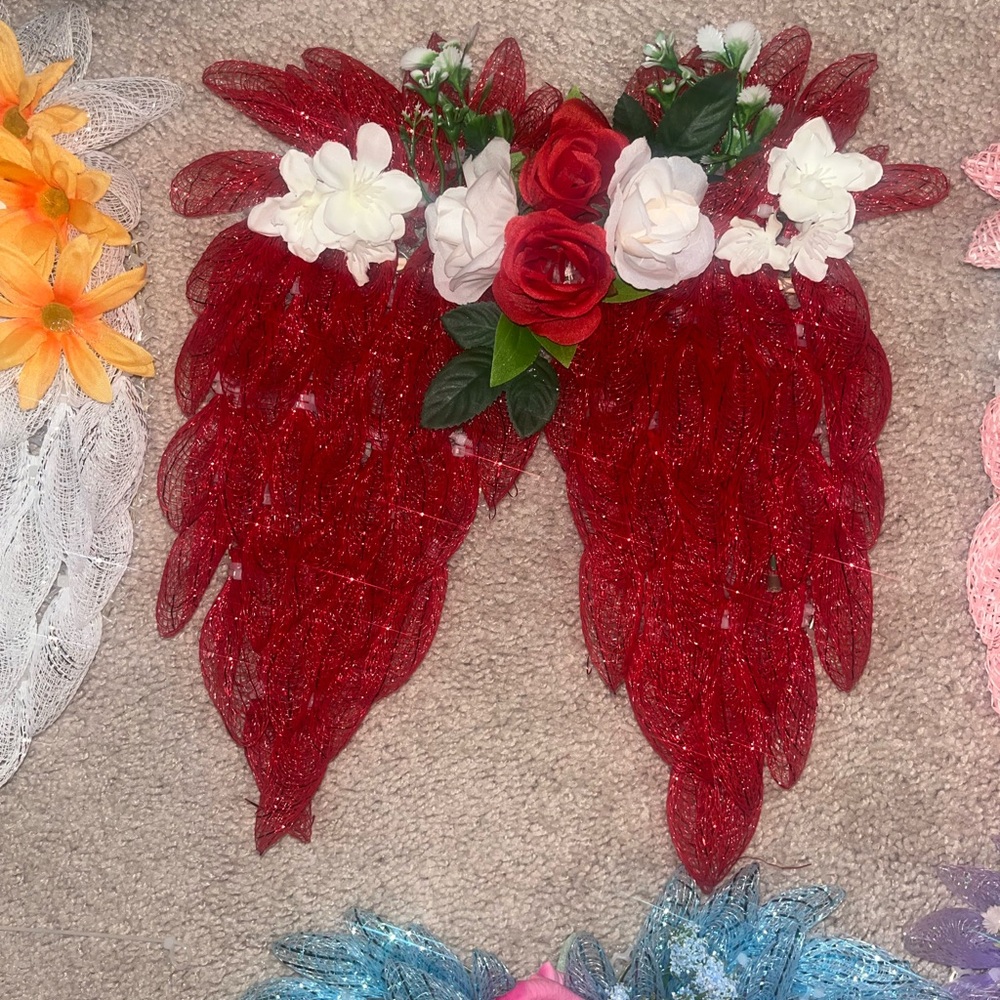 HandmadeMade Angel Wing Wreath